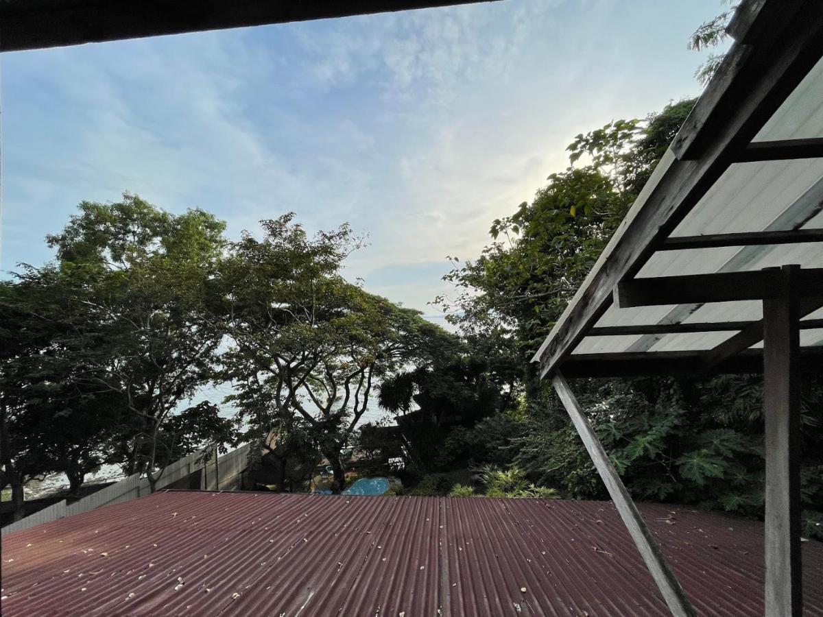 Casita Ysabel Bed & Breakfast Batangas Luaran gambar